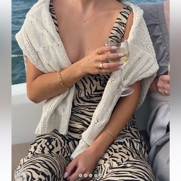 Silk Zebra Midi Dress. WORN ONCE size XS - Picture 4 of 5